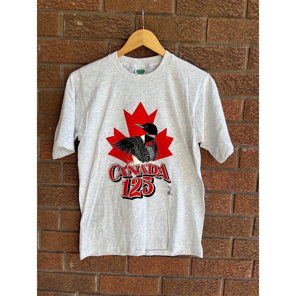 Vintage Loon Canada 125 T-shirt